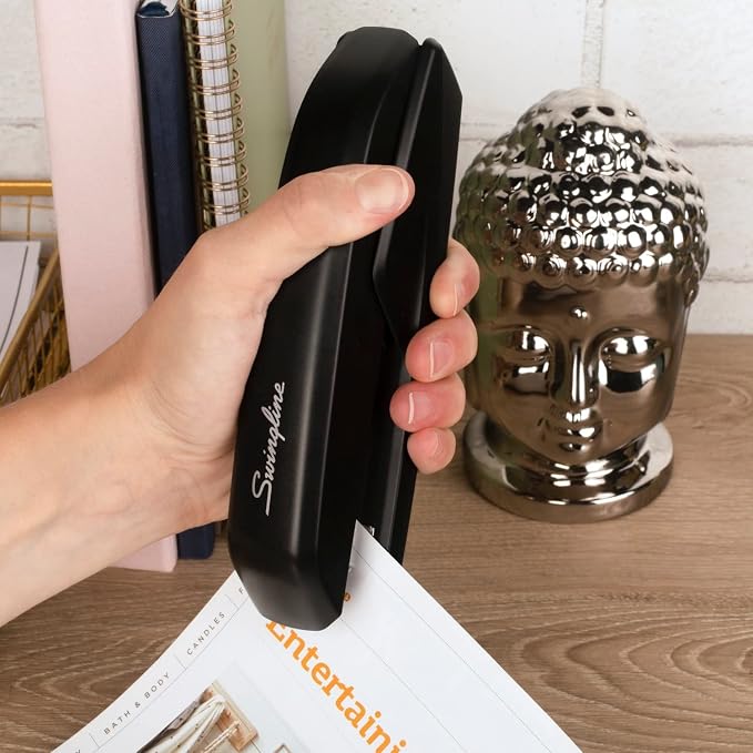 Swingline Stapler Value Pack, 20 Sheet Capacity, Jam Free, includes Standard - Image 3