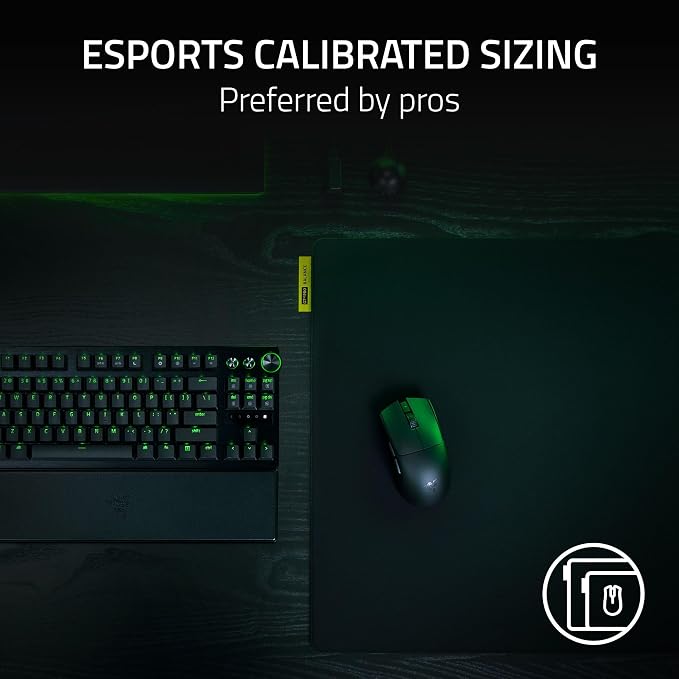 Razer Gigantus V2 Pro Soft Esports Gaming Mouse Pad – Medium Friction Cloth - Image 5