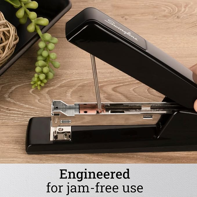 Swingline 747 Classic Stapler, 30 Sheet Capacity, Jam Free - Image 5