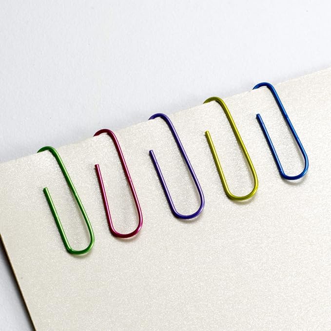 Officemate PVC-Free Assorted Color Coated Paper Clips, #2 Size Clips, 600 per - Image 4