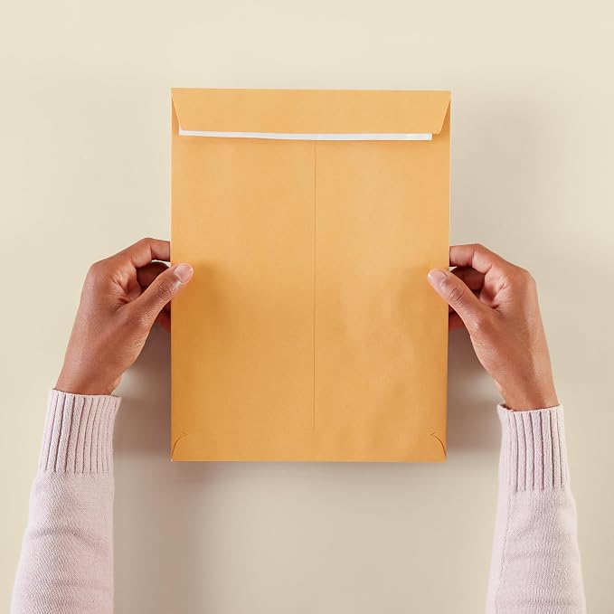 Amazon Basics Catalog Mailing Envelopes, Peel and Seal - Image 9